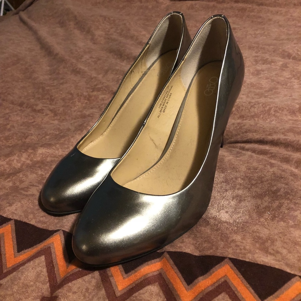 Metallic Cato heels